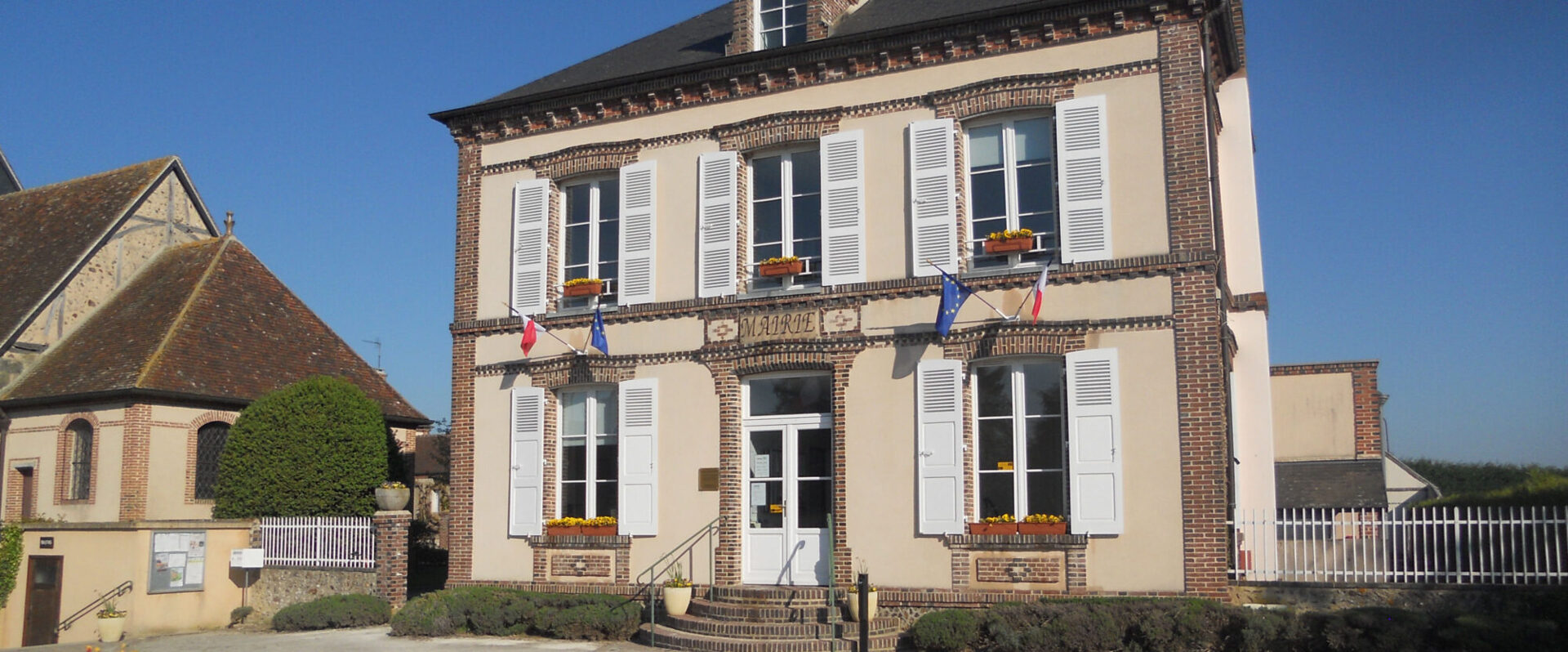 Mairie Les Barils